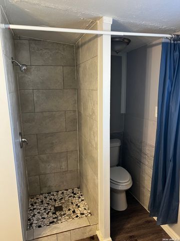 351 Overhill UNIT B, San Antonio, TX 78228