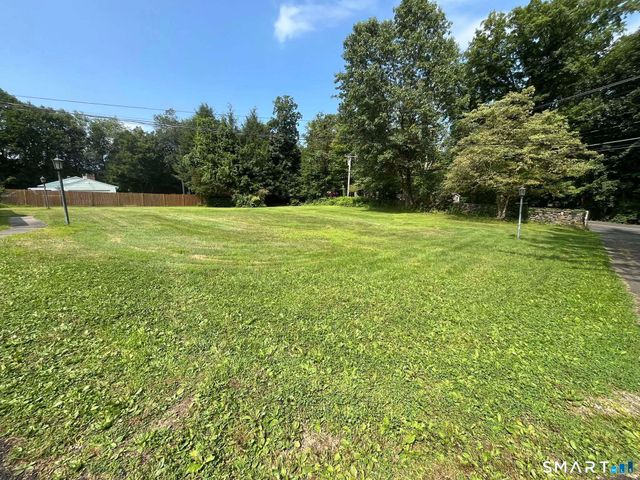 62 Old Hawleyville Road, Bethel, CT 06801