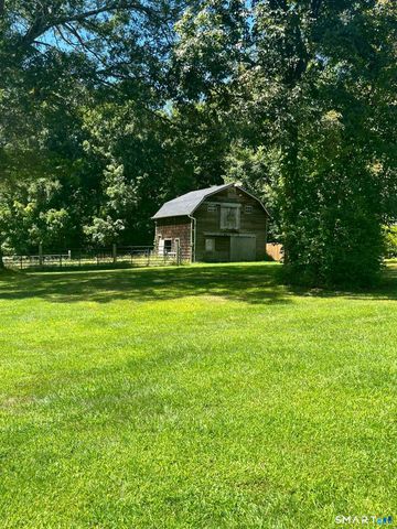 62 Old Hawleyville Road, Bethel, CT 06801