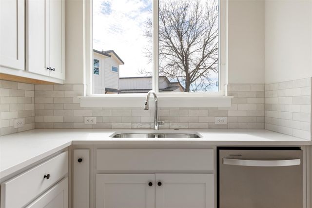302 E 19.5 ST 302, Georgetown, TX 78626