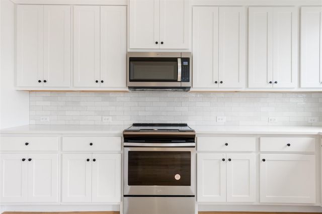 302 E 19.5 ST 302, Georgetown, TX 78626