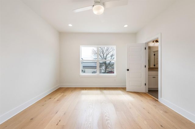 302 E 19.5 ST 302, Georgetown, TX 78626