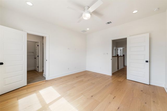 302 E 19.5 ST 302, Georgetown, TX 78626