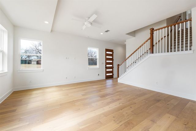 302 E 19.5 ST 302, Georgetown, TX 78626