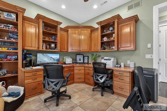 9578 Braxton Drive, Pocatello, ID 83204