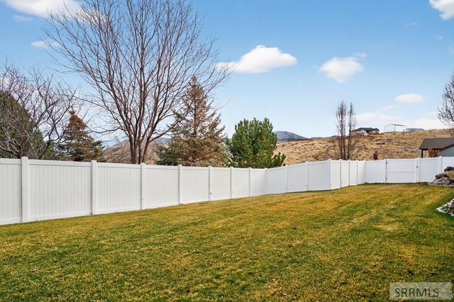 9578 Braxton Drive, Pocatello, ID 83204