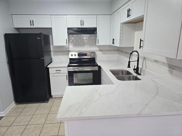 15041 Dobson Avenue 2S, Dolton, IL 60419