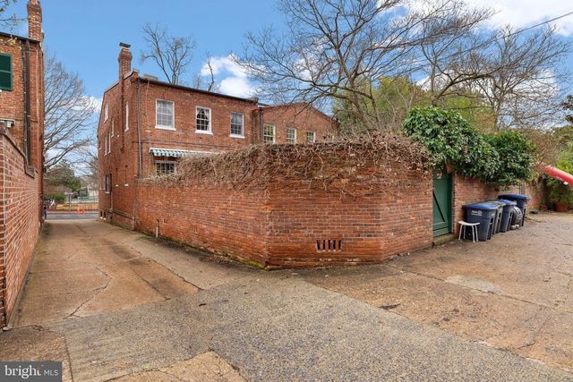 1554 34TH ST NW, Washington, DC 20007