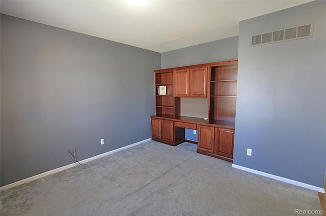 11152 Woodfield Parkway, Holly Township, MI 48439