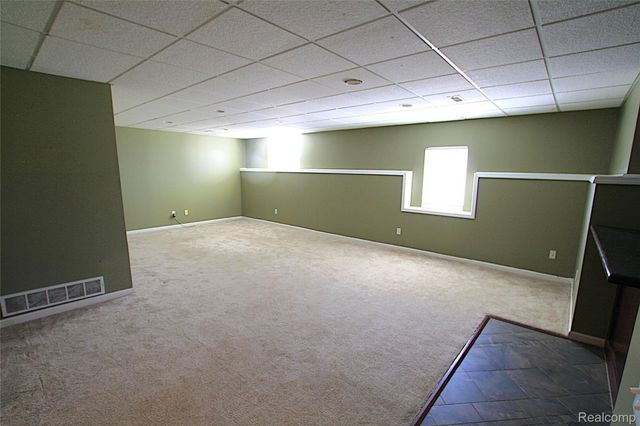 11152 Woodfield Parkway, Holly Township, MI 48439