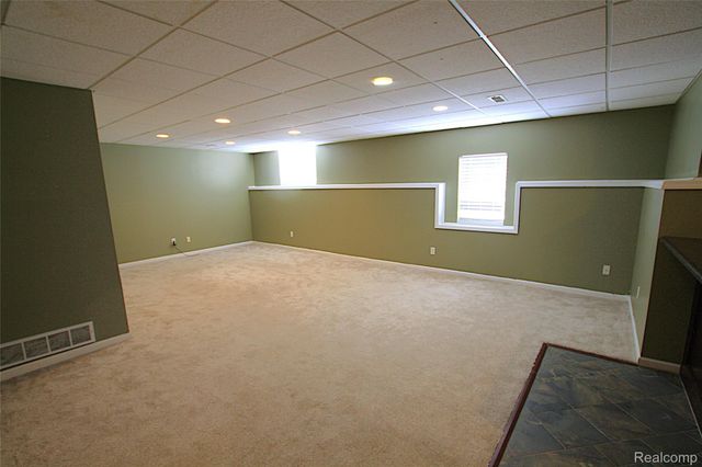 11152 Woodfield Parkway, Holly Township, MI 48439