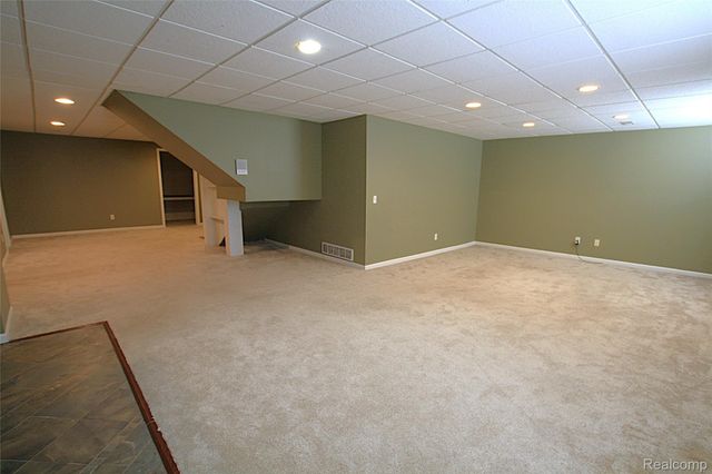 11152 Woodfield Parkway, Holly Township, MI 48439