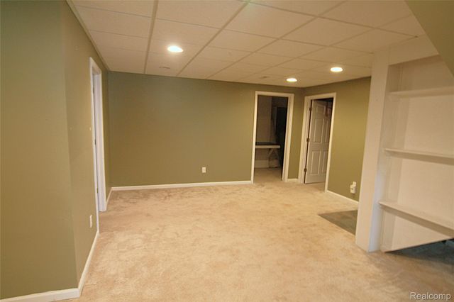 11152 Woodfield Parkway, Holly Township, MI 48439