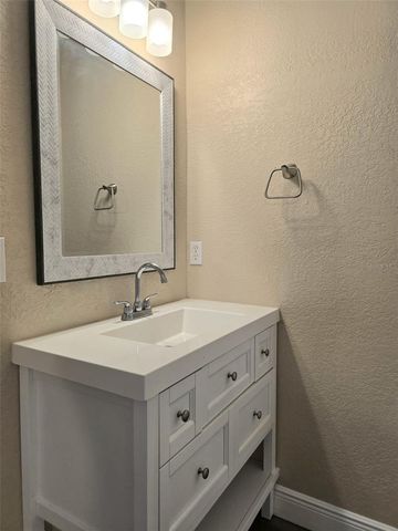 326 COLONADE COURT, Kissimmee, FL 34758