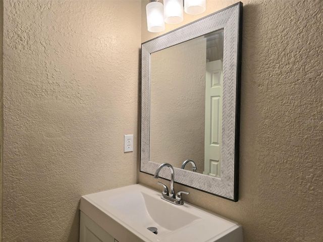 326 COLONADE COURT, Kissimmee, FL 34758