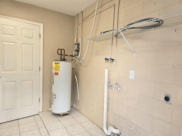 326 COLONADE COURT, Kissimmee, FL 34758