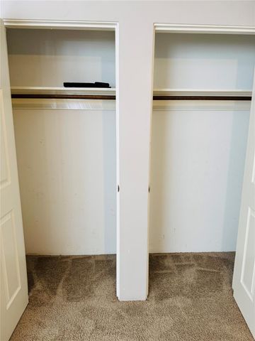 2121 Fountain View Drive 92E, Houston, TX 77057