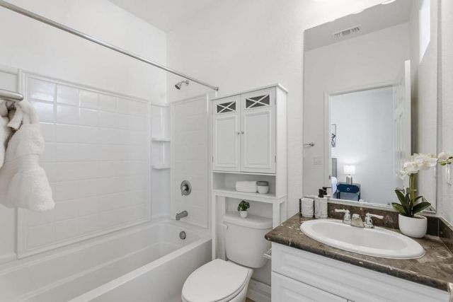 2099 Vincenzo Walkway, San Jose, CA 95133