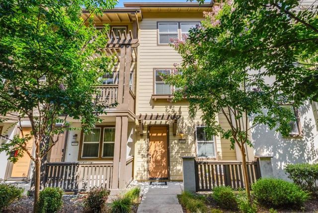 2099 Vincenzo Walkway, San Jose, CA 95133