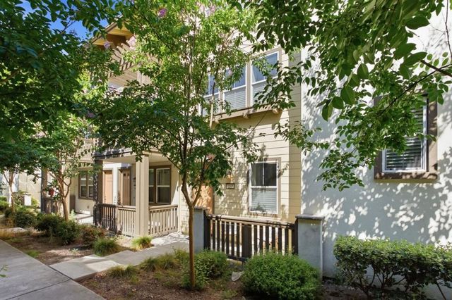 2099 Vincenzo Walkway, San Jose, CA 95133