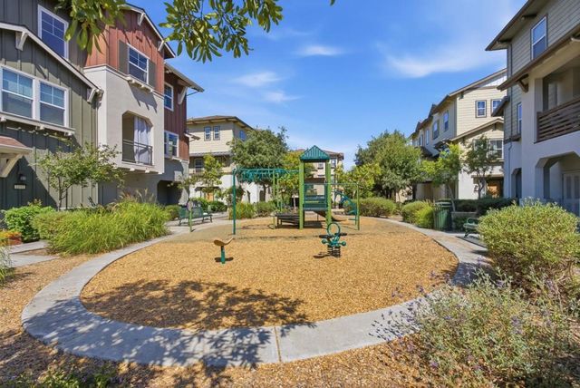2099 Vincenzo Walkway, San Jose, CA 95133