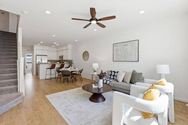2099 Vincenzo Walkway, San Jose, CA 95133