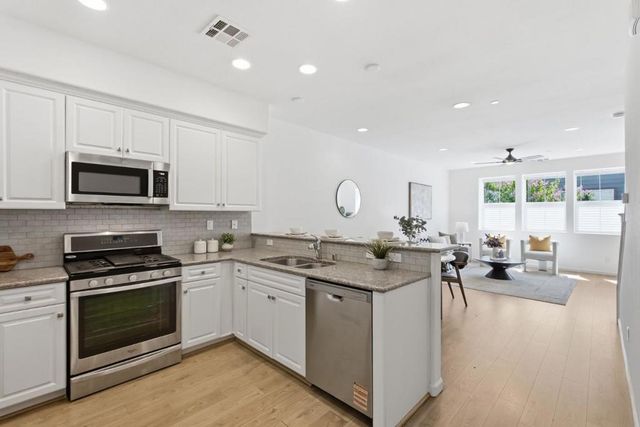 2099 Vincenzo Walkway, San Jose, CA 95133