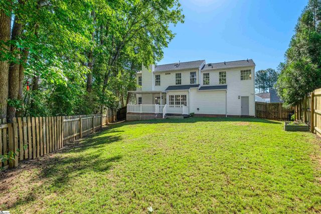 8 Stapleford Park Drive, Greenville, SC 29607
