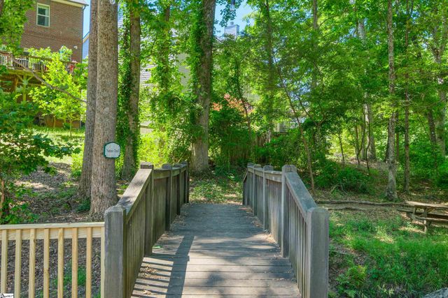 8 Stapleford Park Drive, Greenville, SC 29607