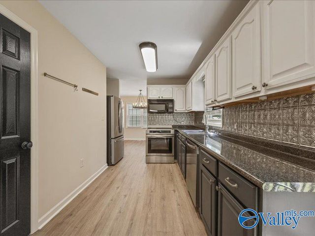 135 Suffolk Drive, Madison, AL 35757