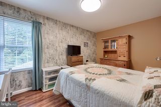 453 CROSSWINDS DR, Lititz, PA 17543