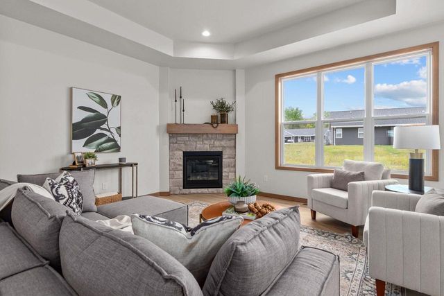 2514 BEASLE COURT, De Pere, WI 54115