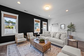 614 Great Ridge Parkway, Chapel Hill, NC 27516