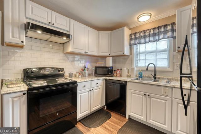 643 Number 20 Mine Road, Mccaysville, GA 30555