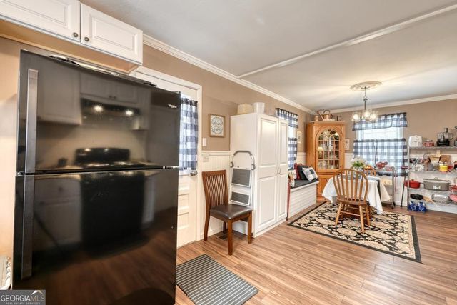 643 Number 20 Mine Road, Mccaysville, GA 30555