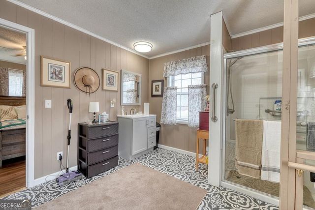 643 Number 20 Mine Road, Mccaysville, GA 30555