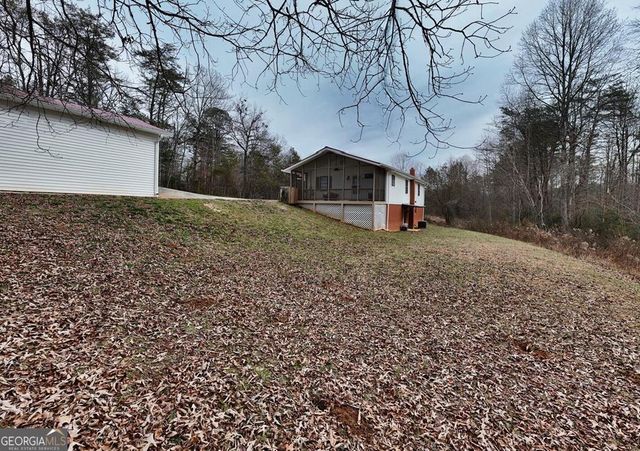 643 Number 20 Mine Road, Mccaysville, GA 30555