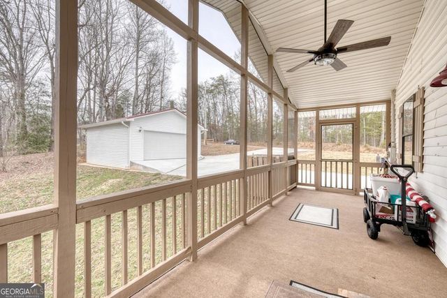 643 Number 20 Mine Road, Mccaysville, GA 30555