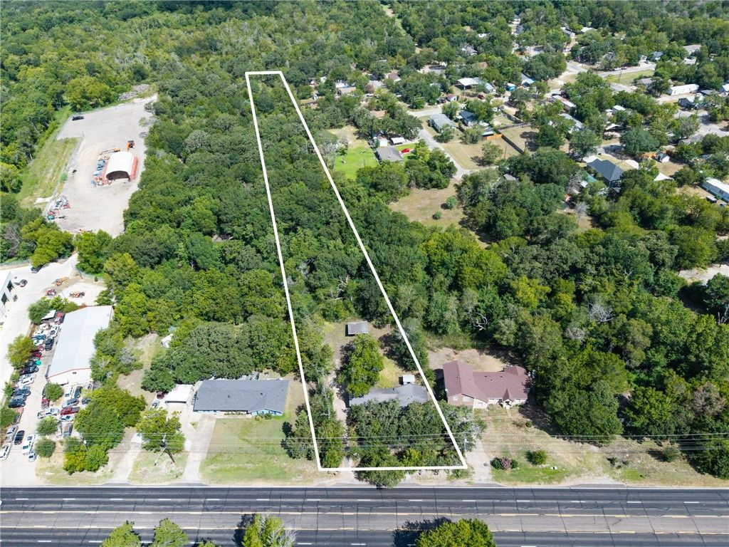 2108 West Highway 21, Bryan, TX 77803 — exterior
