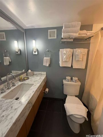 410 Atkinson Drive 1019, Honolulu, HI 96814