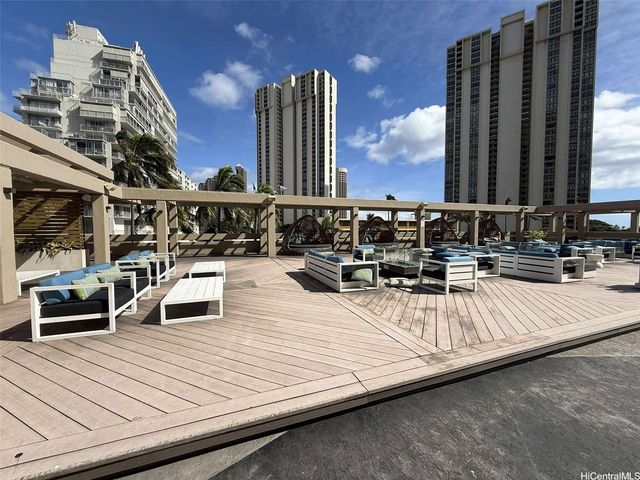 410 Atkinson Drive 1019, Honolulu, HI 96814