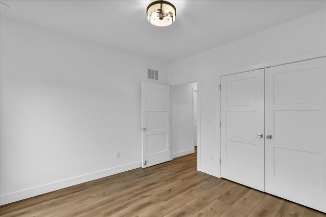 507 Harpers Ferry, Savoy, IL 61874