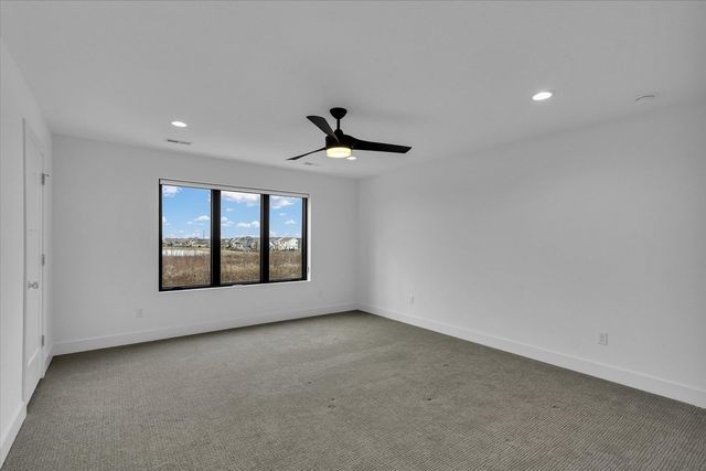 507 Harpers Ferry, Savoy, IL 61874