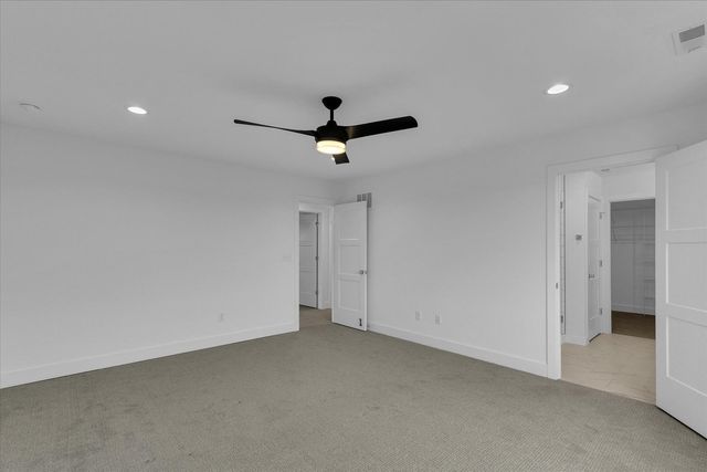 507 Harpers Ferry, Savoy, IL 61874