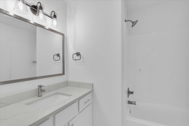 507 Harpers Ferry, Savoy, IL 61874