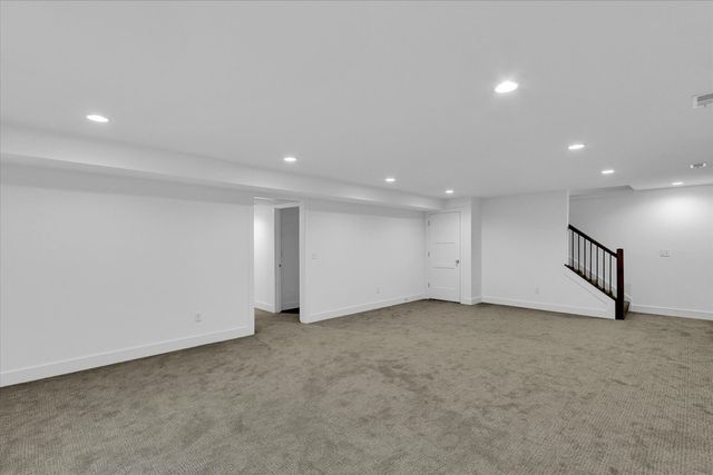 507 Harpers Ferry, Savoy, IL 61874