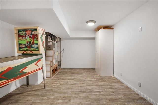 819 Van Nuys St, San Diego, CA 92109