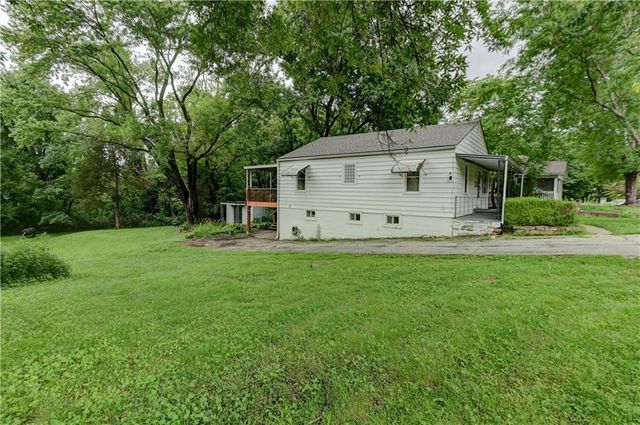 808 S Carlisle Avenue, Independence, MO 64054