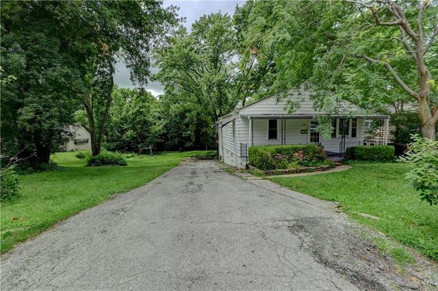 808 S Carlisle Avenue, Independence, MO 64054