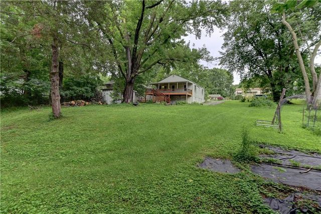 808 S Carlisle Avenue, Independence, MO 64054